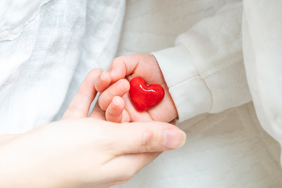 医療的ケアを必要とする患者さんの健康管理から日常生活を総合的に支援します